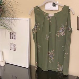 Green sleeveless loft outlet blouse